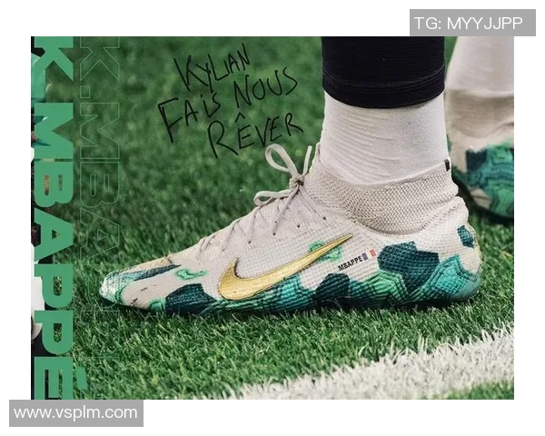 足球球星改色膜：个性化外观与性能的完美结合，打造专属球场风采